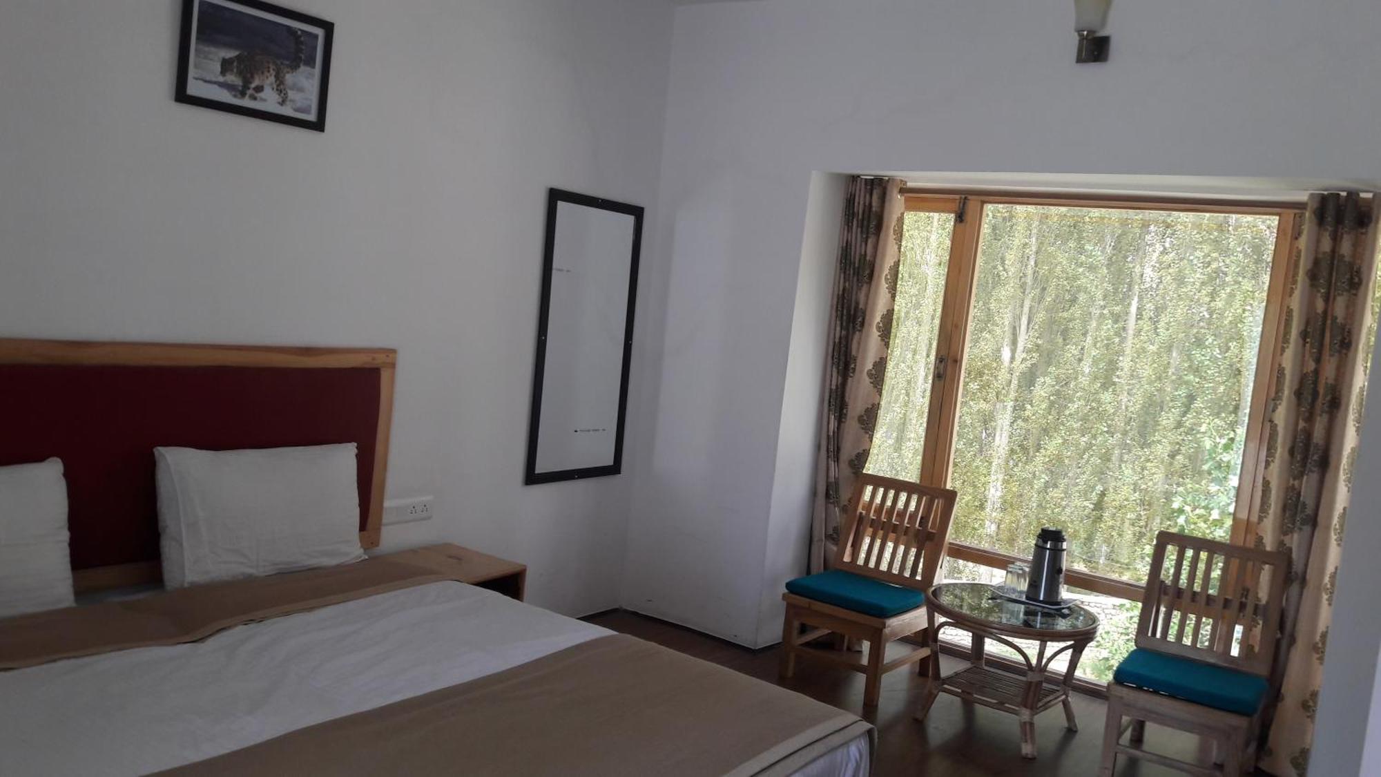 Hotel Lhalingkha Лех Екстер'єр фото